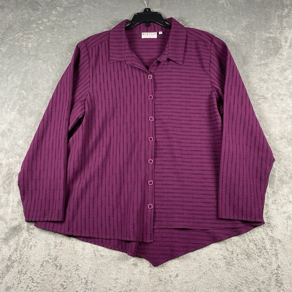 Habitat Top Womens Sz XL Purple Striped Crinkle Textured Collared Button Artsy